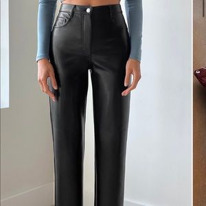 Melina Pant!!!! Size 8 EUC